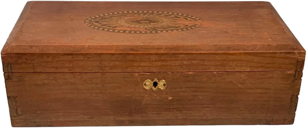 Antigua Cajita De Madera