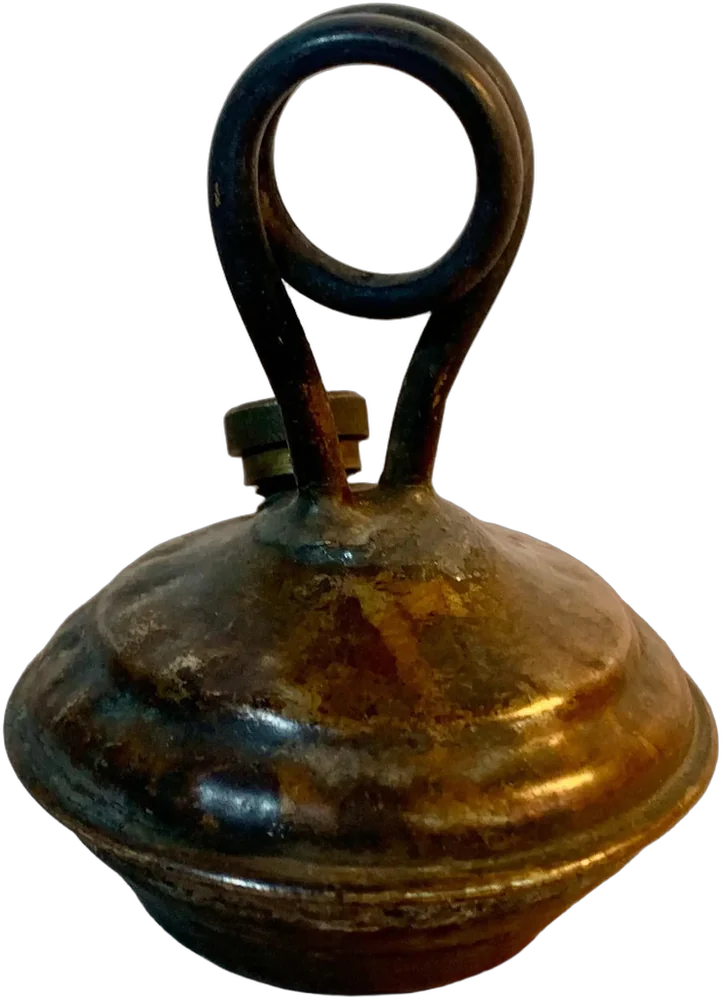 Antiguo Pequeño Mechero Todo Cobre — imagen 1