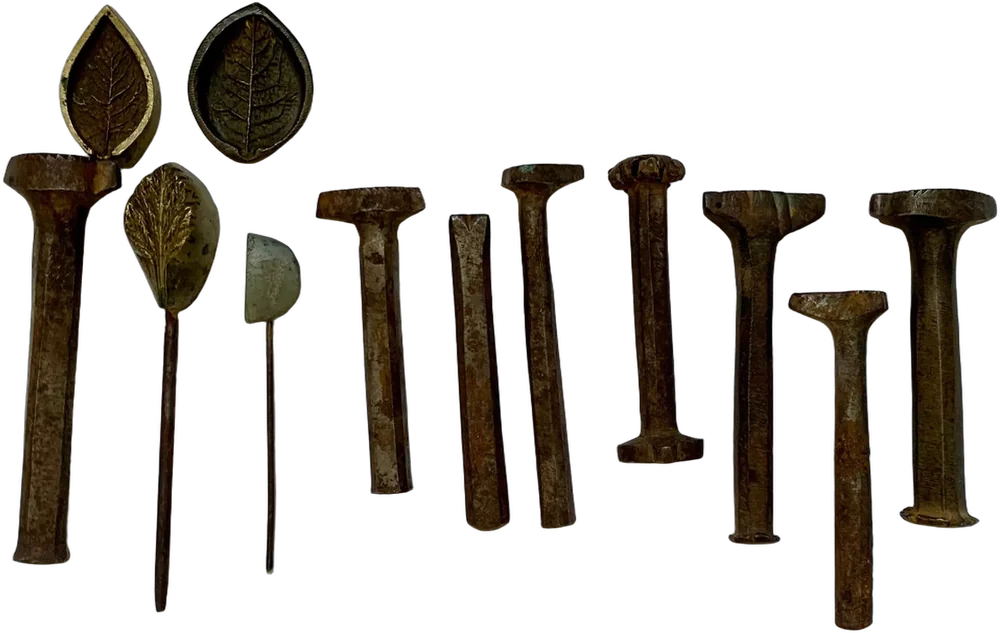 Antiguo Lote De Herramientas Talabartería — imagen 1