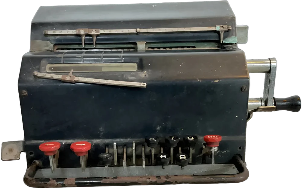 Antigua Máquina Calculadora Manual Facit Negra Restaurar Negro