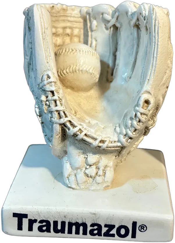 Figura Decorativa Guante Traumazol Coleccionable Blanco
