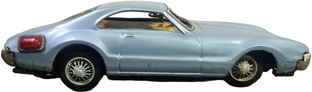 Antiguo Auto Hojalata Toronado Japón Batería Azul Acero