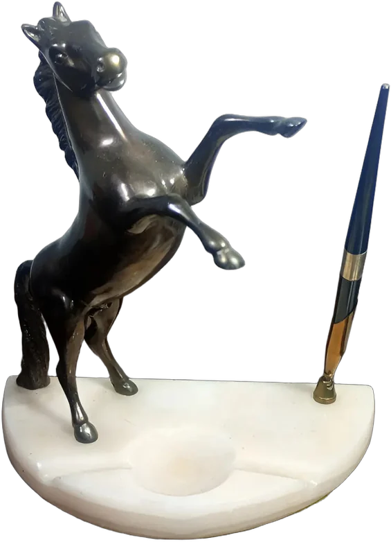 Antiguo Adorno De Escritorio Ónix Con Caballo Y Pluma — imagen 1