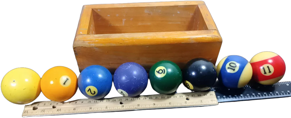 Antiguas Bolas De Billar En Resina Con Caja Madera — imagen 1