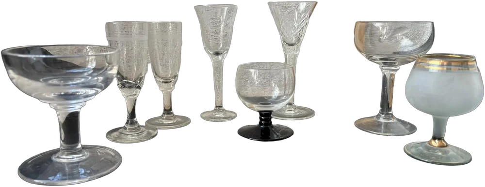 Lote De 8 Copas Para Aperitivo/digestivo Diferentes Diseños Transparente