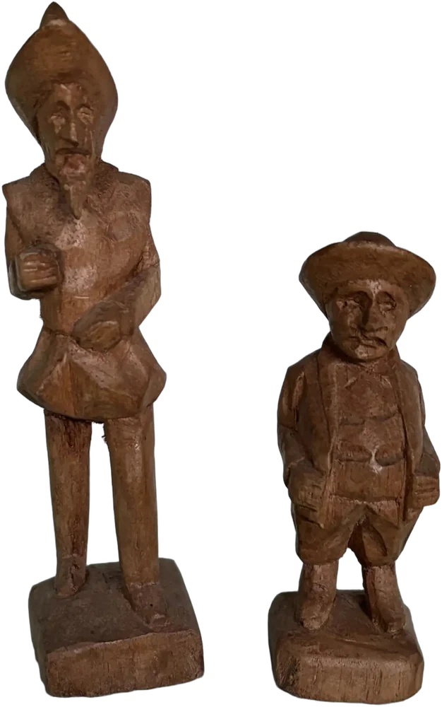 Antiguas Figuritas Quijote Y Sancho Talladas De Madera Marrón Claro