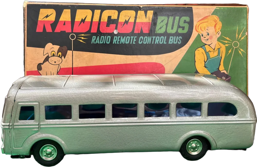 Vintage Modern Toys Radicon Bus — imagen 1