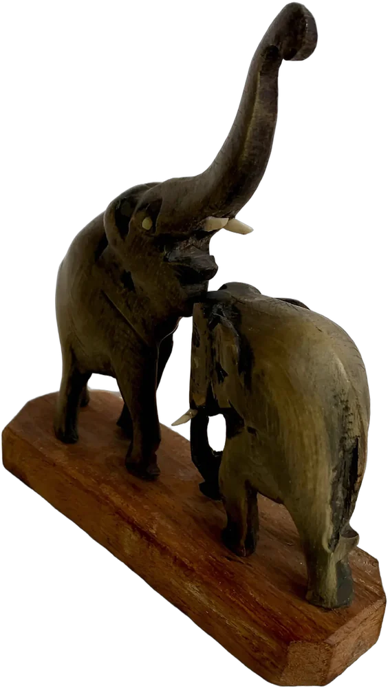 Vintage Figuras Talladas De Elefante Madera Coral Verde Oscuro