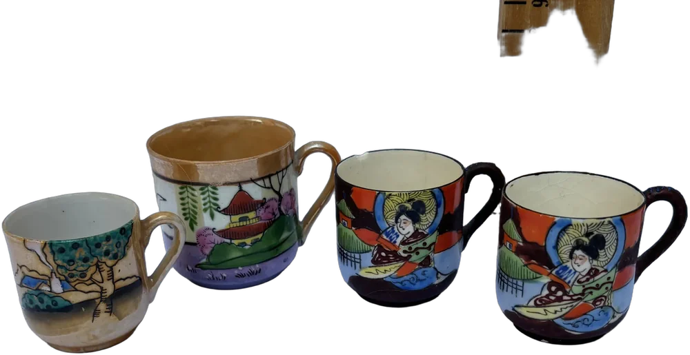 Vintage Pequeñas Tazas De Té Japón Pintadas A Mano Multicolor Escenas Cotidianas Japonesas