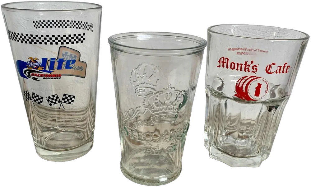 Vintage Vasos De Cervezas Internacionales Agua