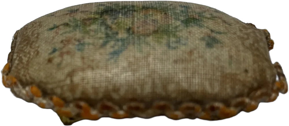 Antiguo Mini Alfiletero Hecho A Mano S. Xix Multicolor Flores