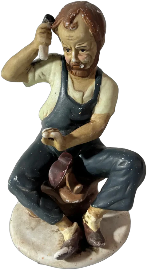 Figura Escultura Vintage De Zapatero Artesanal En Porcelana Azul Claro