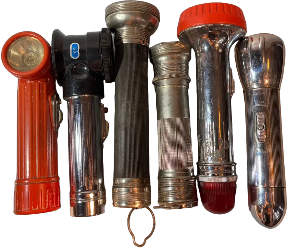 Lote 6 Linternas Antiguas Vintage (reparar) Metal Y Plasti Blanco Rojo — imagen 1