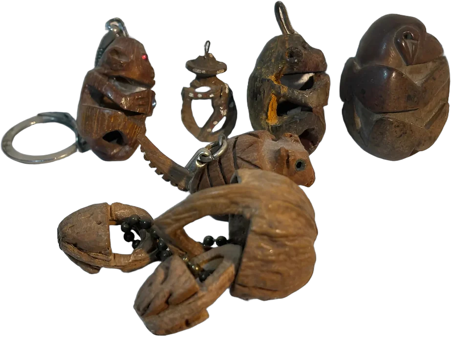 Antiguos Objetos Tallados Artesanía De Prisión — imagen 1