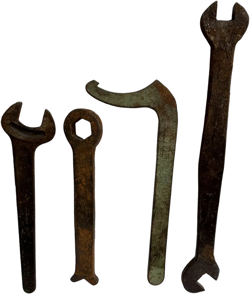 Cuatro Antiguas Llaves Uso Industrial Decorativas