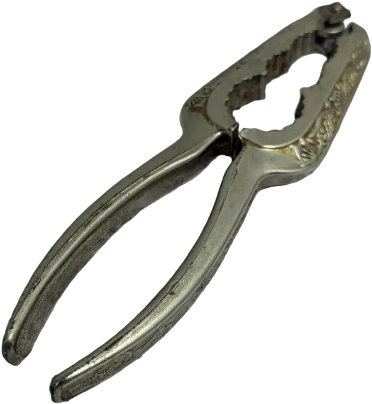 Pinza Cascanueces Y Mariscos Antigua Metal Labrado Vintage Gris